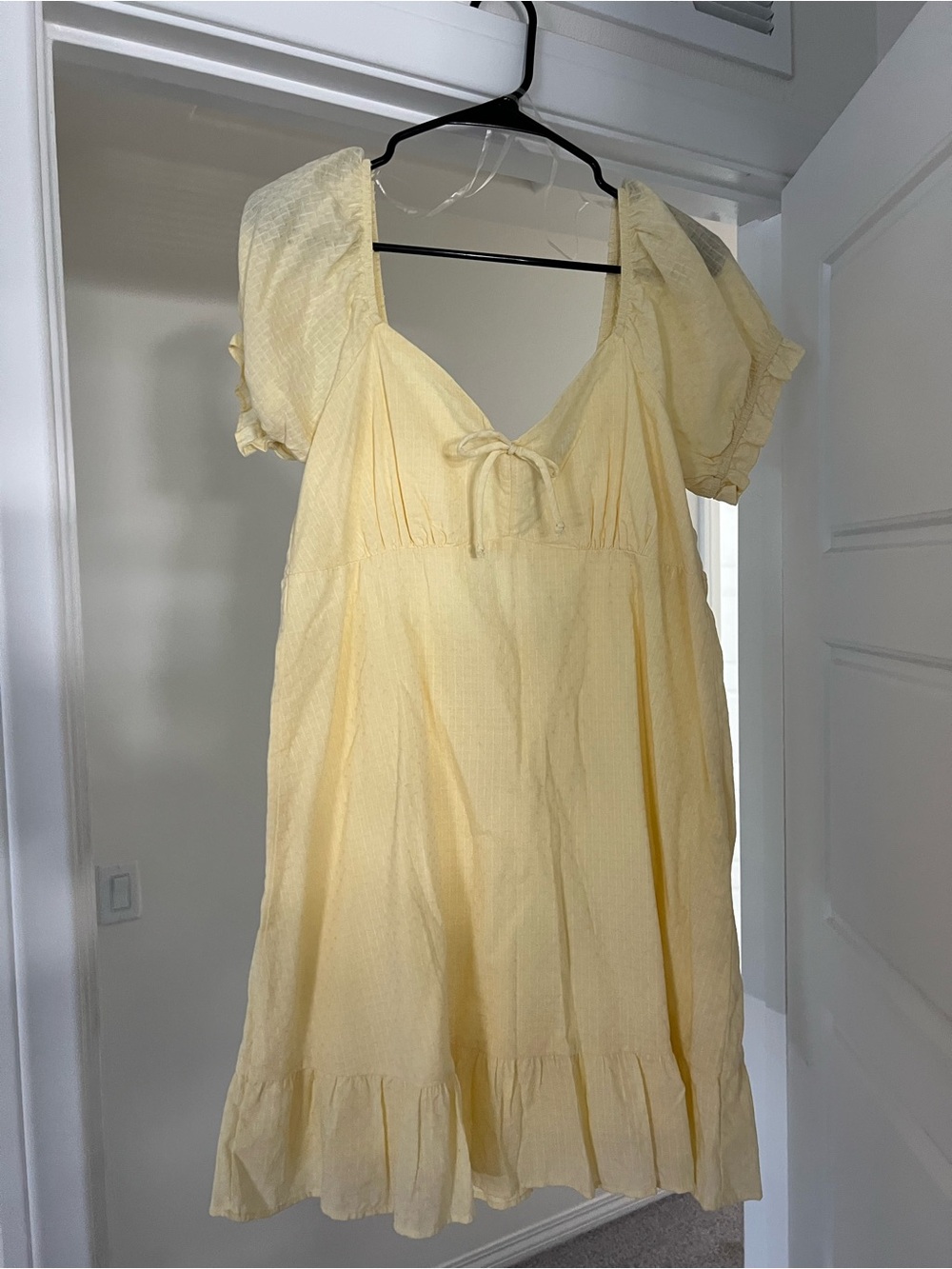 Wild Fable Light Yellow Puff Sleeve Summer Dress